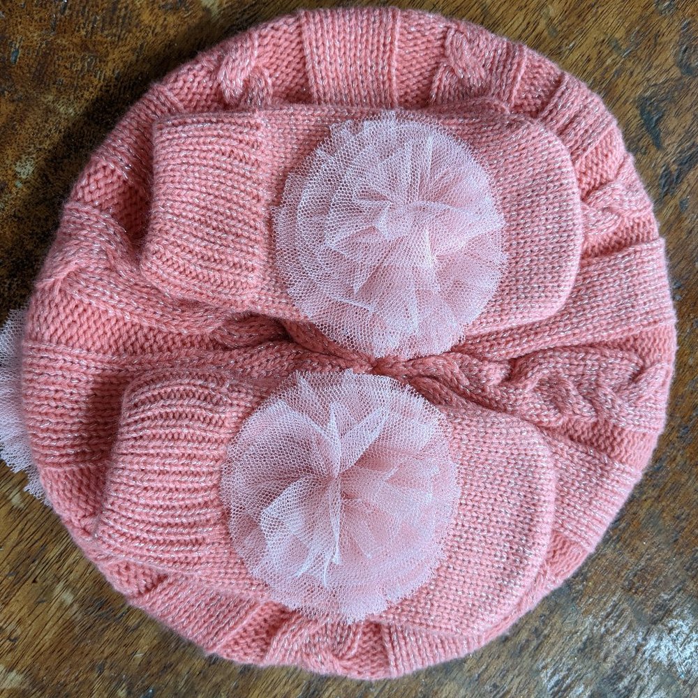 Toddler girl's Knit Hat & Mittens